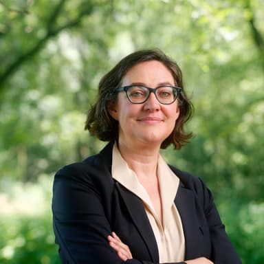 Dr. Jennifer “Vern” Long